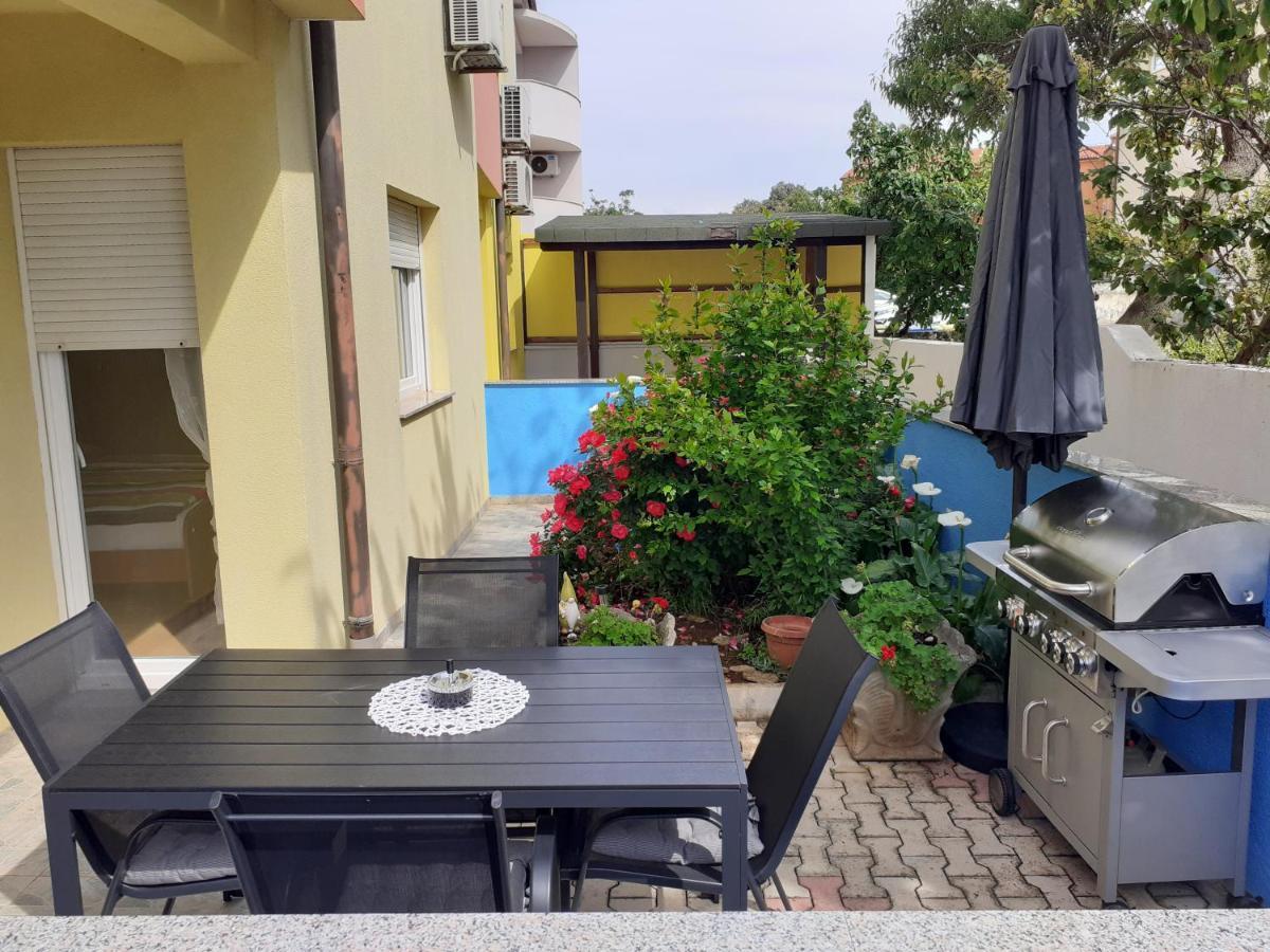 Apartman Nada Apartamento Ližnjan Exterior foto